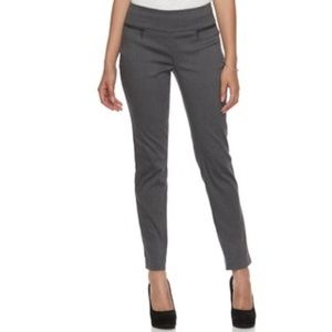 Candie's Midrise Pull-On Skinny Pants Grey Size M
